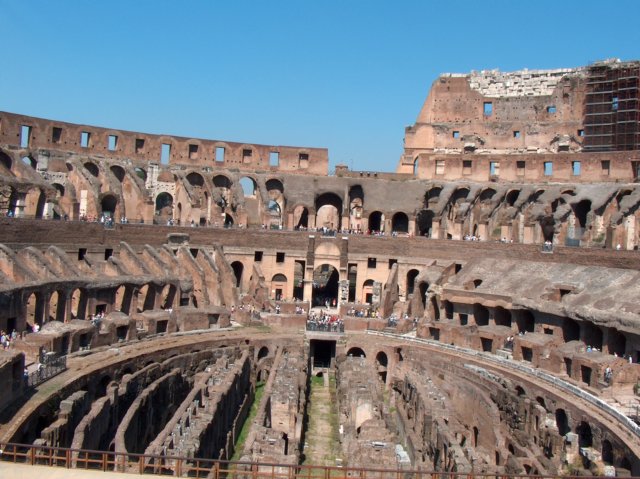 colosseo.jpg